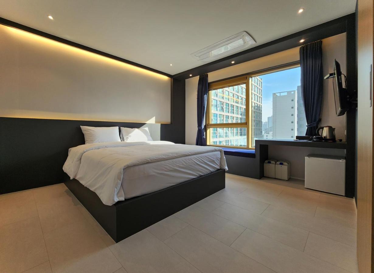Gold Stone Hotel Пусан Экстерьер фото