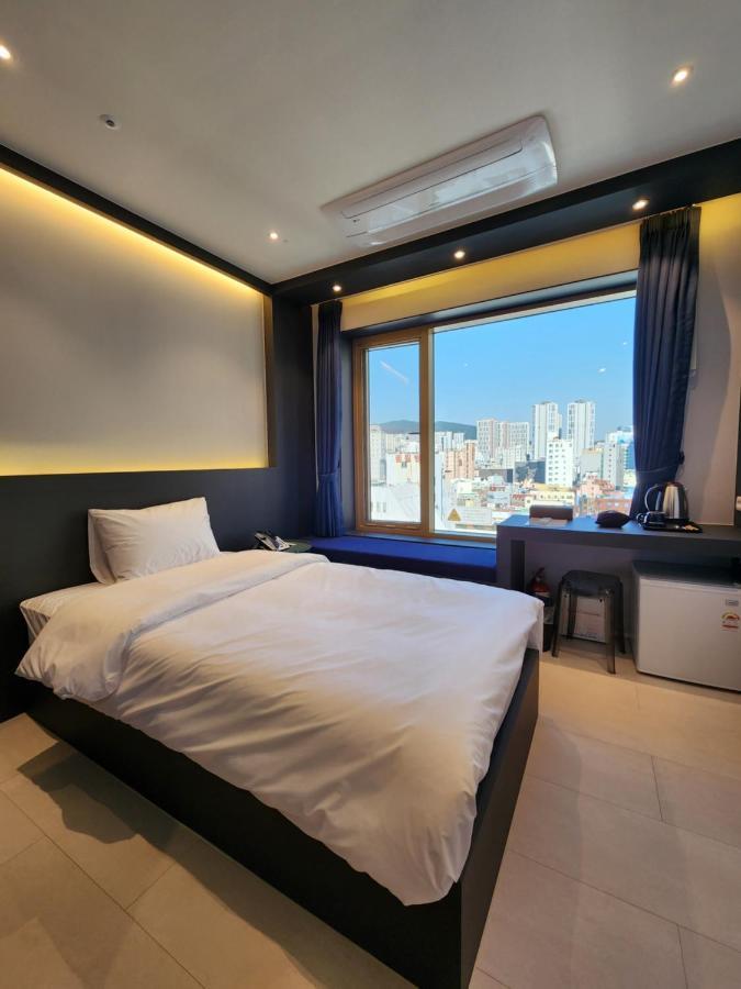 Gold Stone Hotel Пусан Экстерьер фото